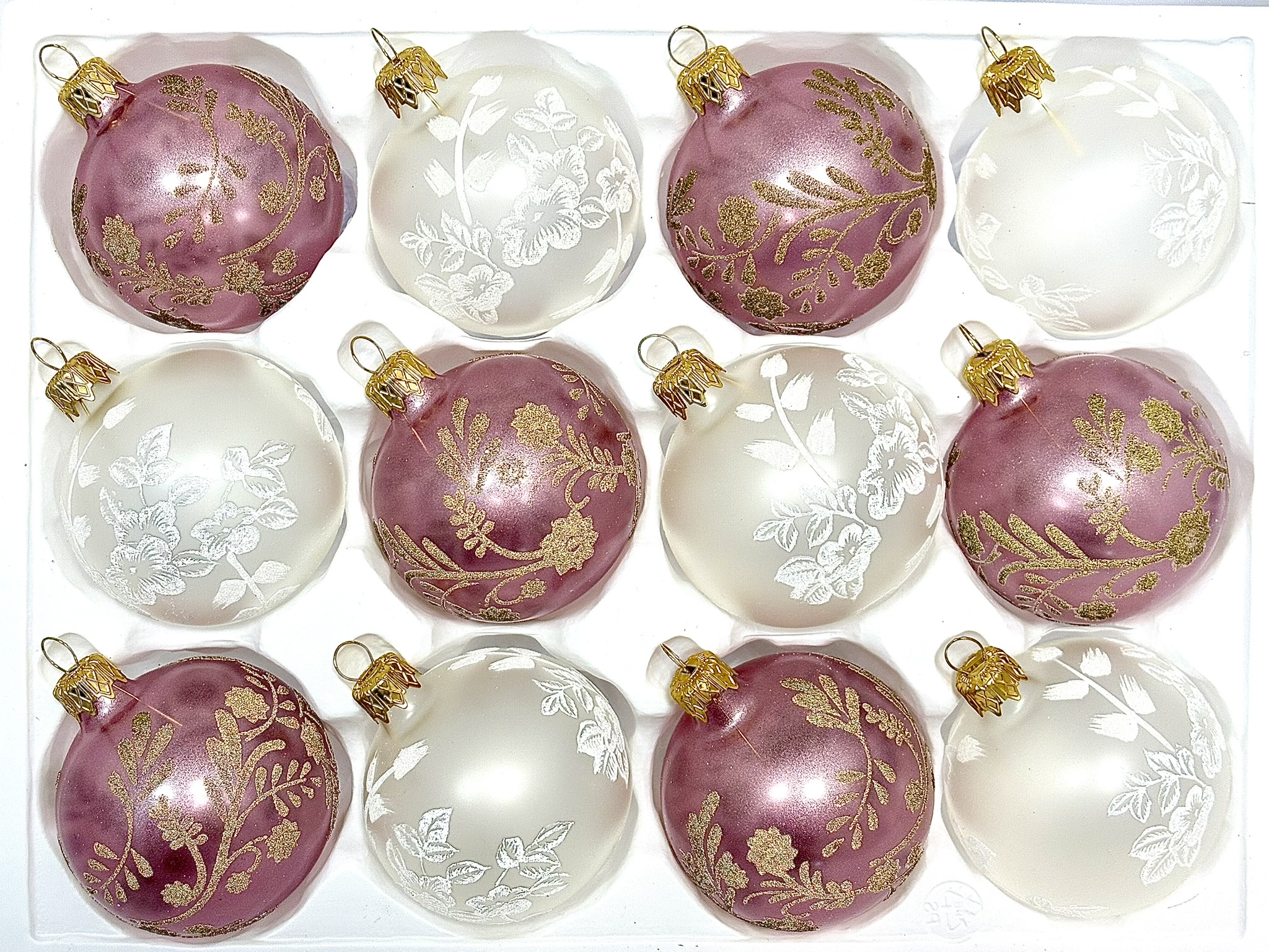 Skleněné vánoční koule 7 cm „Pudrová elegance“ – Jemná růžová a bílá – sada 12 ks Balení: 12ks, Barva: bílá;růžová